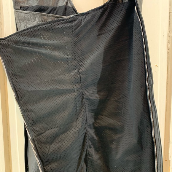 Zony Inc Black Leather Chaps - Picture 13 of 16